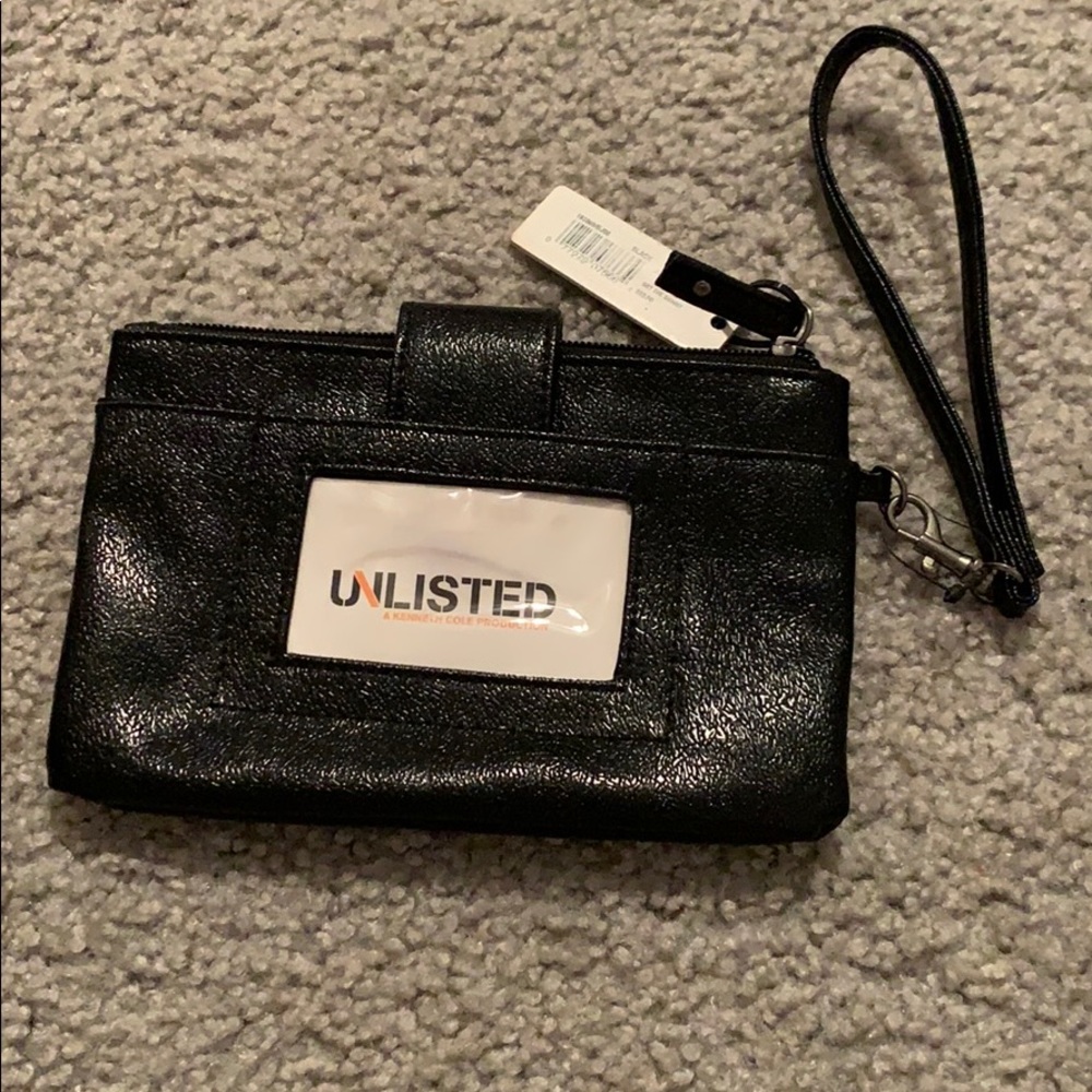 Kenneth Cole wristlet